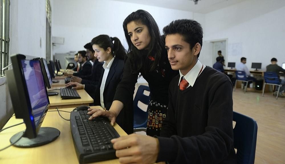 LR Institute of Management Solan Computer Labs photo 1